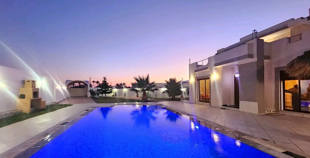 𝑽𝒊𝒍𝒍𝒂 Bader