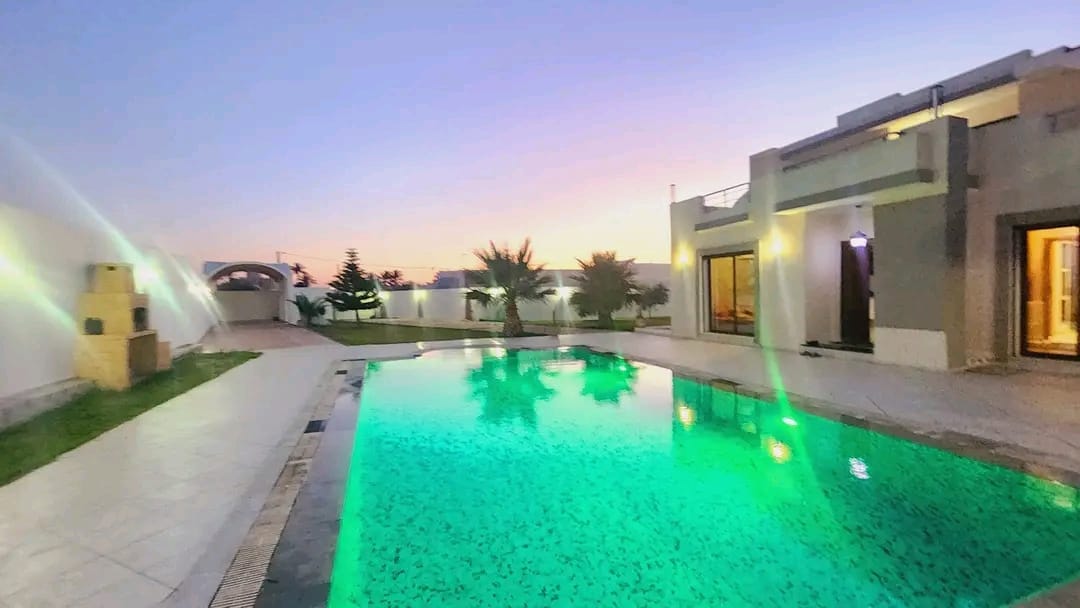 𝑽𝒊𝒍𝒍𝒂 Bader