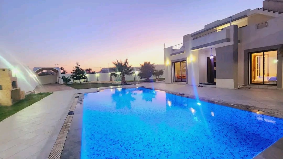 𝑽𝒊𝒍𝒍𝒂 Bader