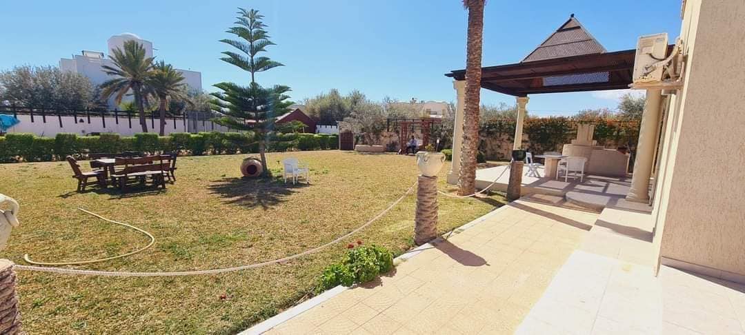 🥀 𝑽𝒊𝒍𝒍𝒂 Seashell  🥀