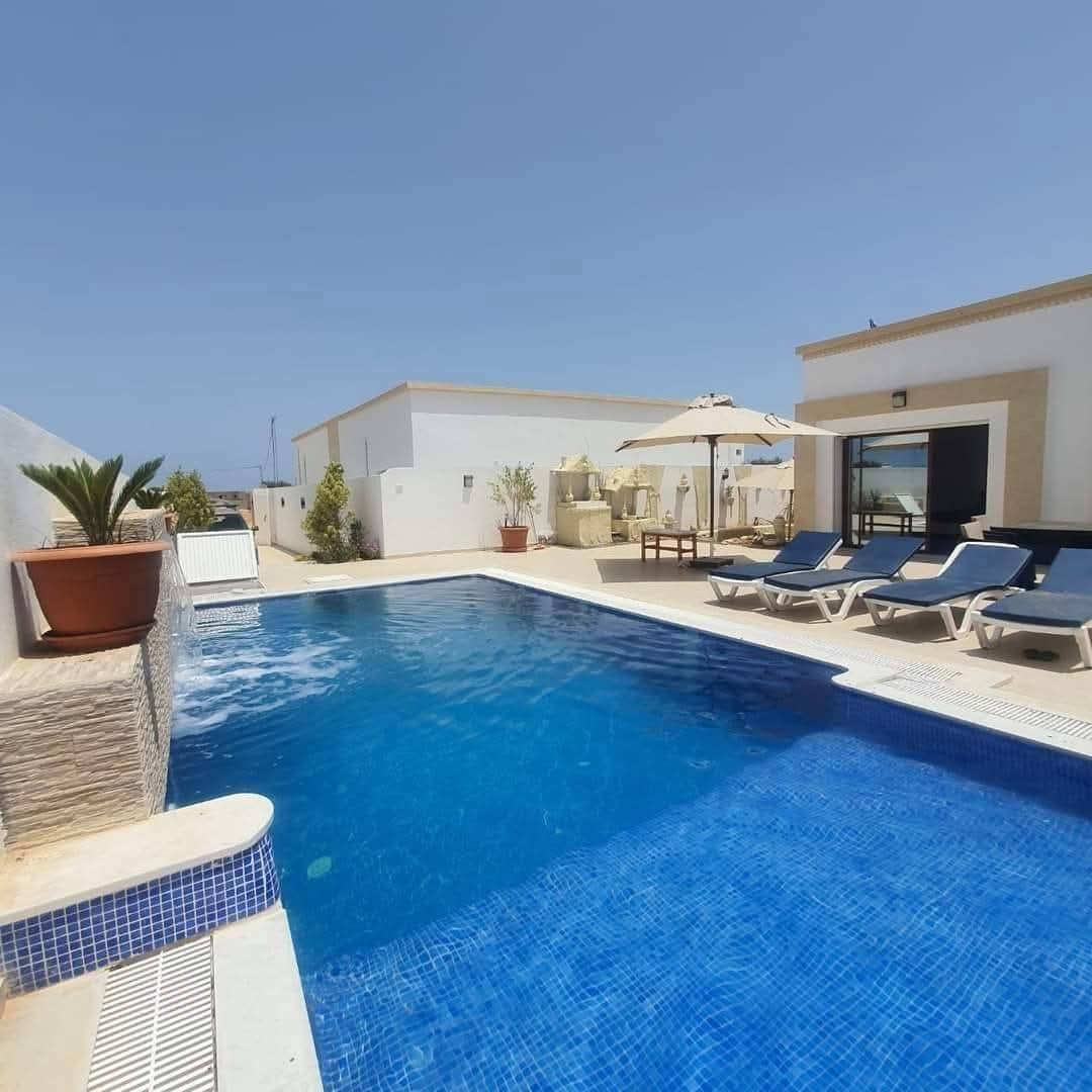 🥀villa Seashore  🥀