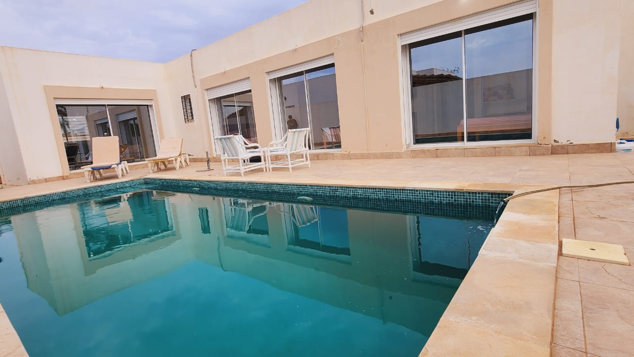 🥀 villa Lamis🥀